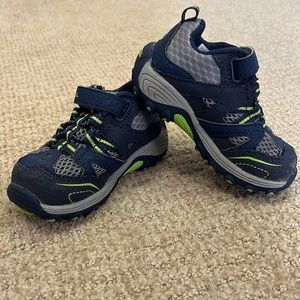 Merrell Toddler Hiking Shoes - Trail Chaser Jr, size US Toddler 5.5W